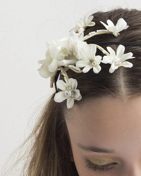 detail: ‘Petite Flower Bunch' headpiece by Tami Bar-Lev